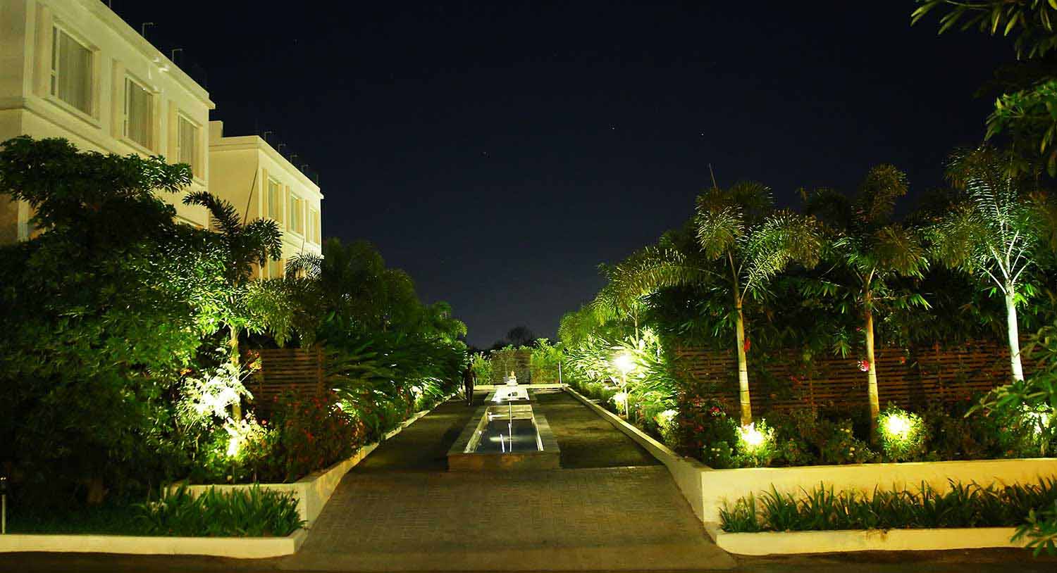 Luxury Stay in Hyderabad - Palmexotica